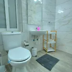 Spacious And Cozy 1 Bedroom Near Seafront Pcal1-1