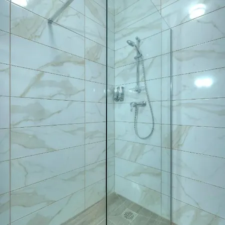 아파트 Spacious And Cozy 1 Bedroom Near Seafront Pcal1-1